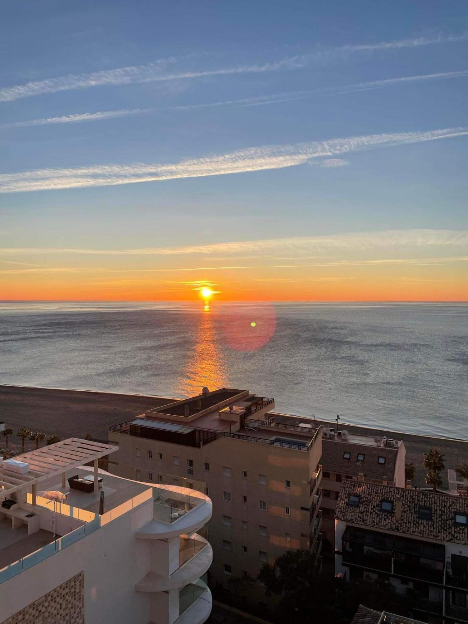 Appartement Panoramic Seaview Penthouse The Wave à Fuengirola Extérieur photo